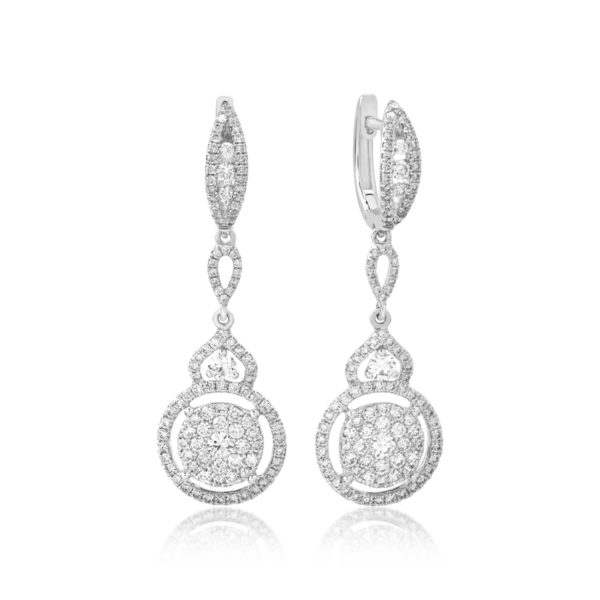 Cercei lungi din aur alb cu diamante de 1.5ct