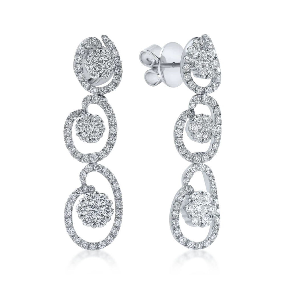 Cercei lungi din aur alb cu diamante de 2.1ct