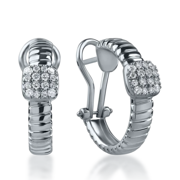 Cercei on-ear din aur alb cu diamante de 0.32ct