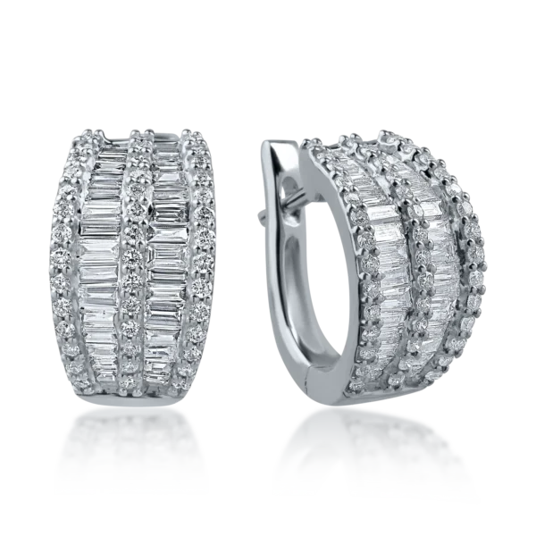 Cercei on-ear din aur alb cu diamante baguette si rotunde de 1.04ct