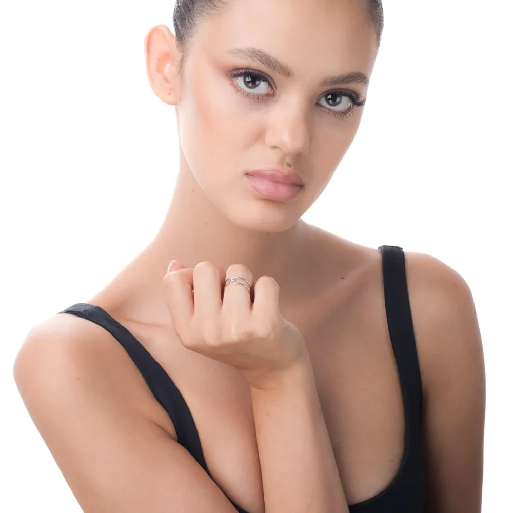 Inel cu steluta din aur alb - imagine 3