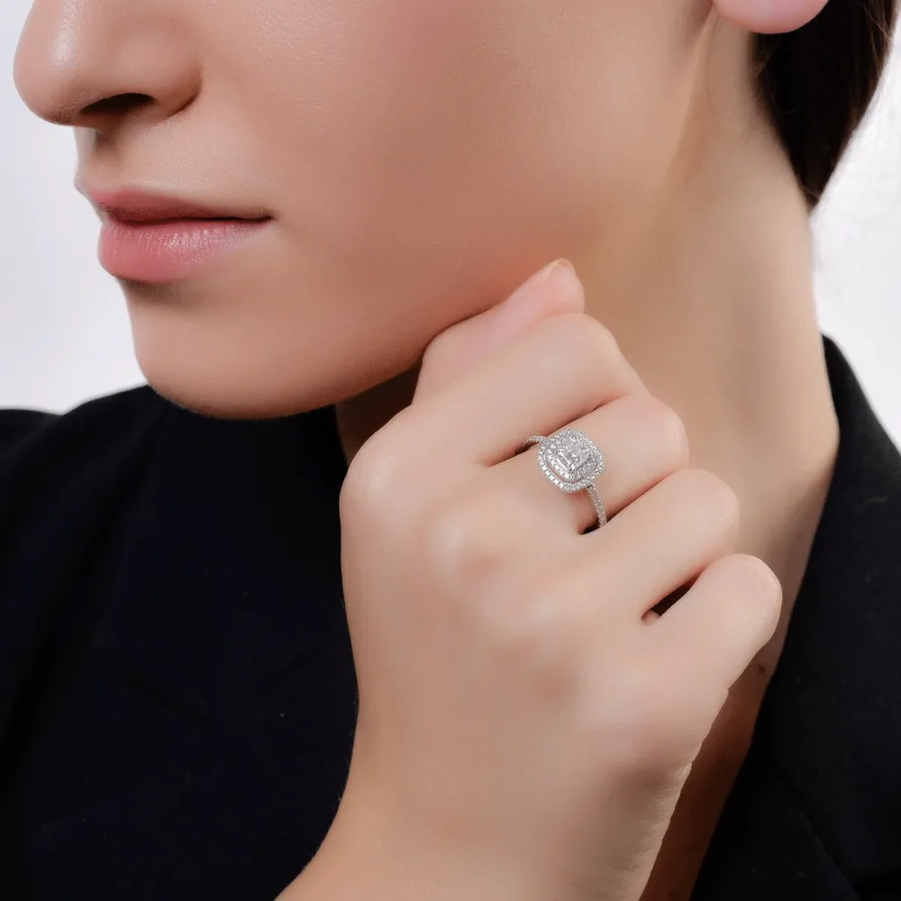 Inel de logodna din aur alb cu diamant cushion de 0.7ct si diamante de 0.3ct - imagine 4