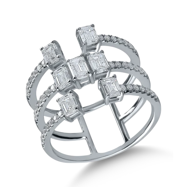 Inel din aur alb cu diamante baguette si rotunde de 1.66ct