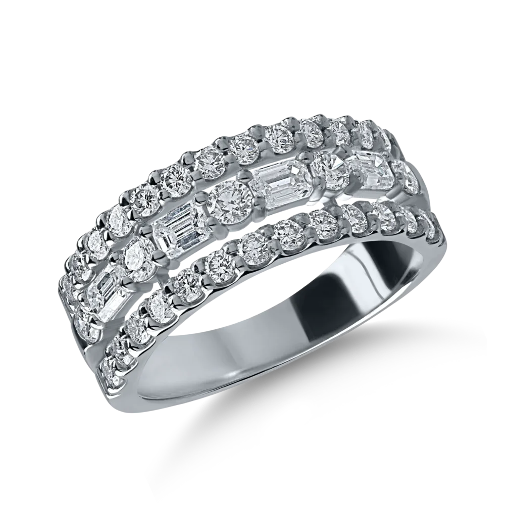 Inel din aur alb cu diamante microsetting baguette si rotunde de 1.2ct