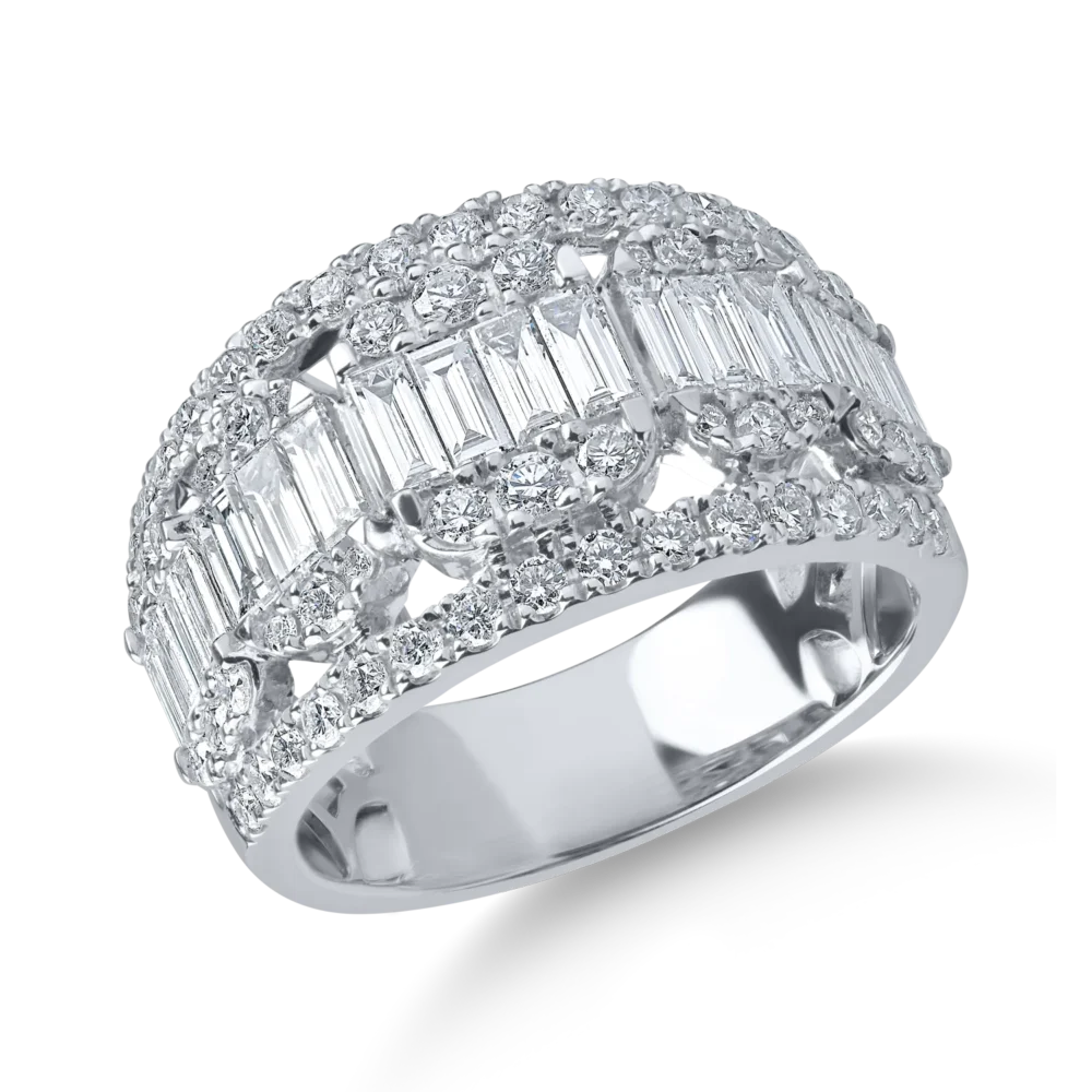 Inel din aur alb cu diamante microsetting baguette si rotunde de 1.9ct