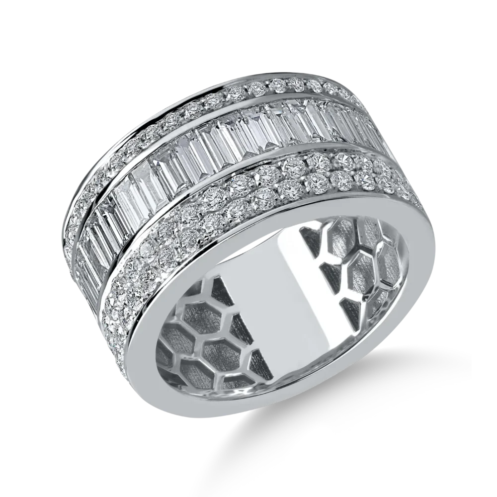 Inel din aur alb cu diamante microsetting baguette si rotunde de 2.2ct