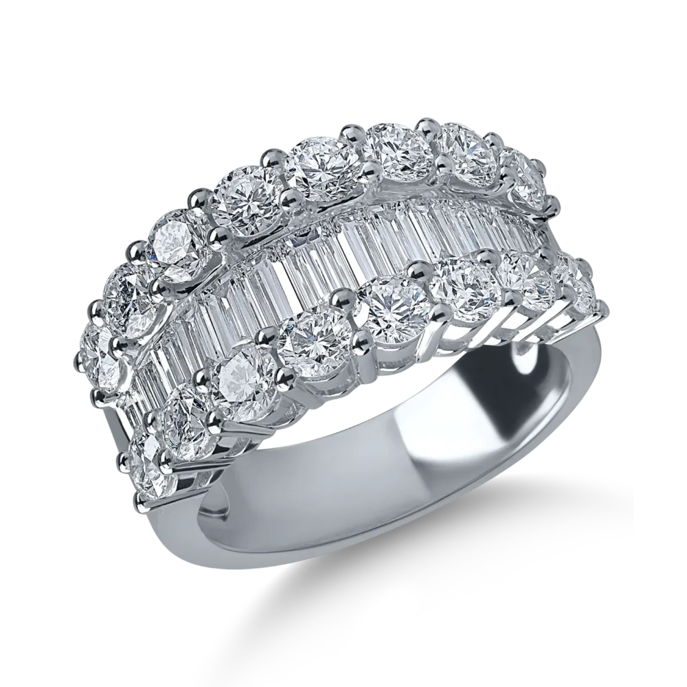 Inel din aur alb cu diamante microsetting de 3.04ct