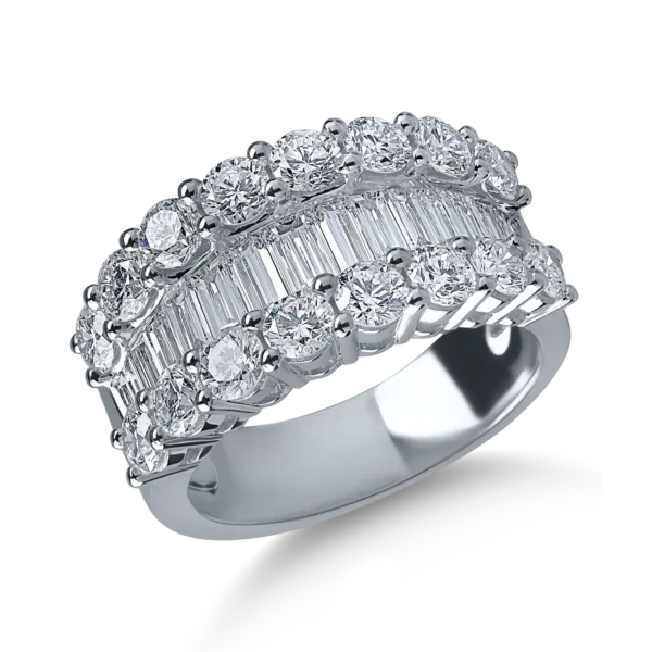 Inel din aur alb cu diamante microsetting de 3.04ct