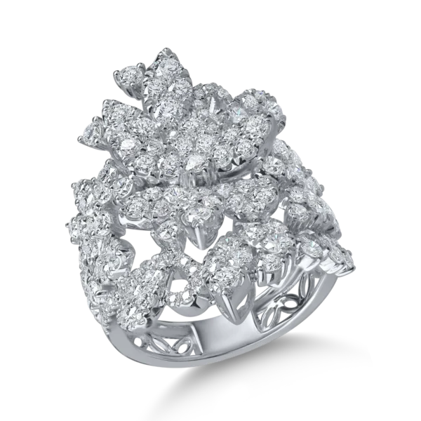 Inel din aur alb cu diamante microsetting de 3.3ct