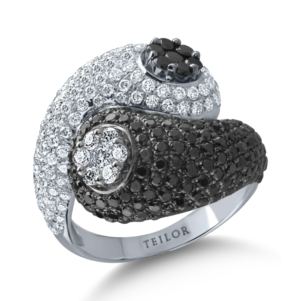 Inel din aur alb cu diamante negre de 1.62ct si diamante transparente de 1.5ct