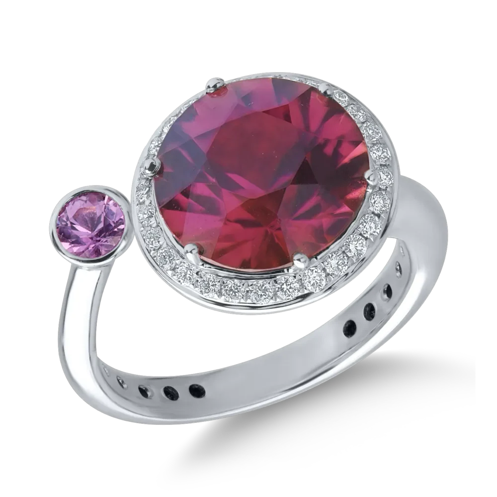 Inel din aur alb cu pietre pretioase si semipretioase de 4.56ct