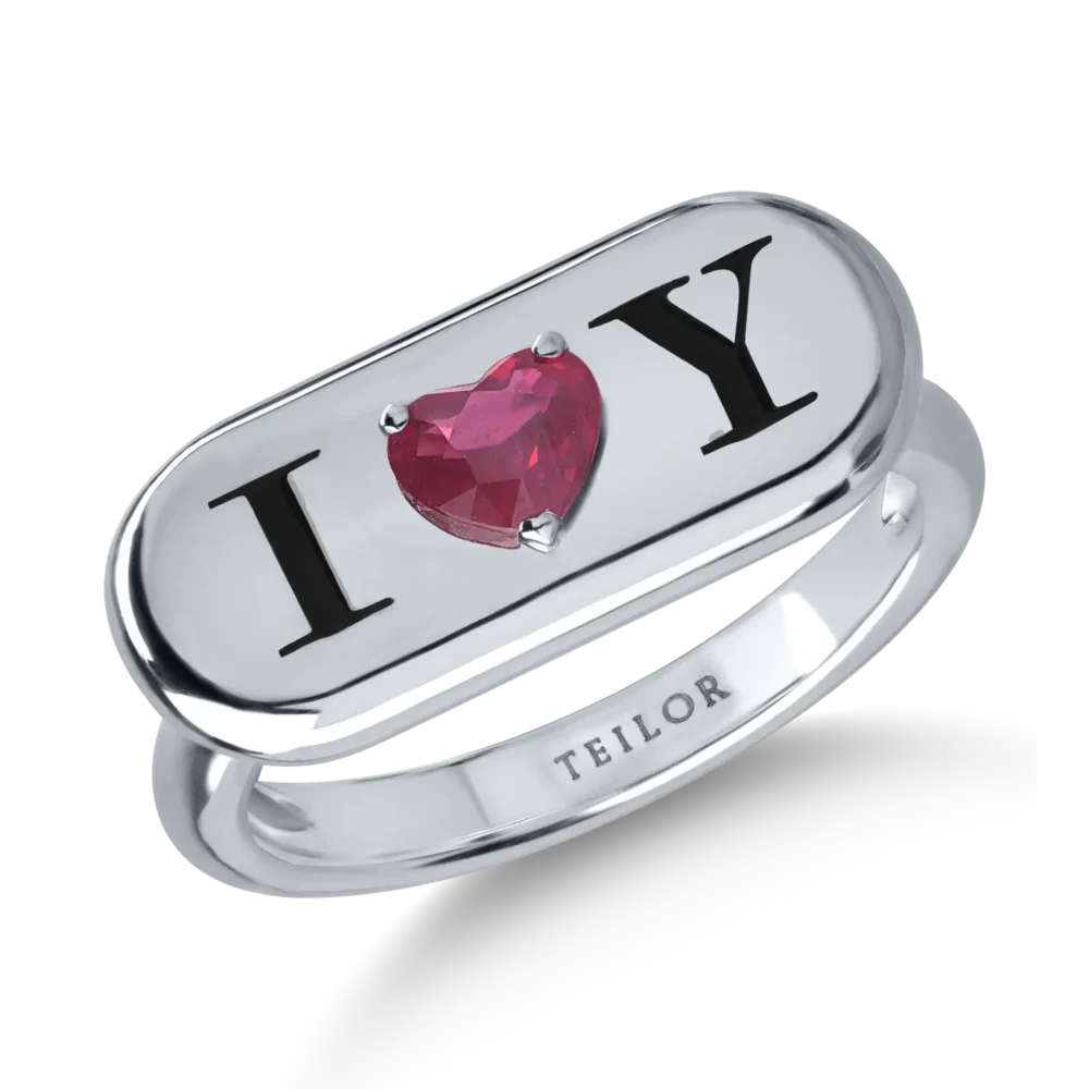 Inel din aur alb cu rubin heart de 0.4ct