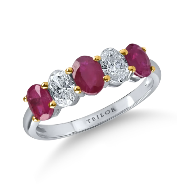 Inel din aur alb cu rubine ovale tratate de 1.05ct si diamante de 0.6ct