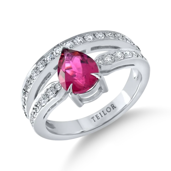 Inel din aur alb cu un rubelit pear si diamante de 1.8ct