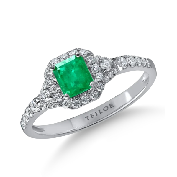 Inel din aur alb cu un smarald rectangular de 0.4ct si diamante pave de 0.3ct