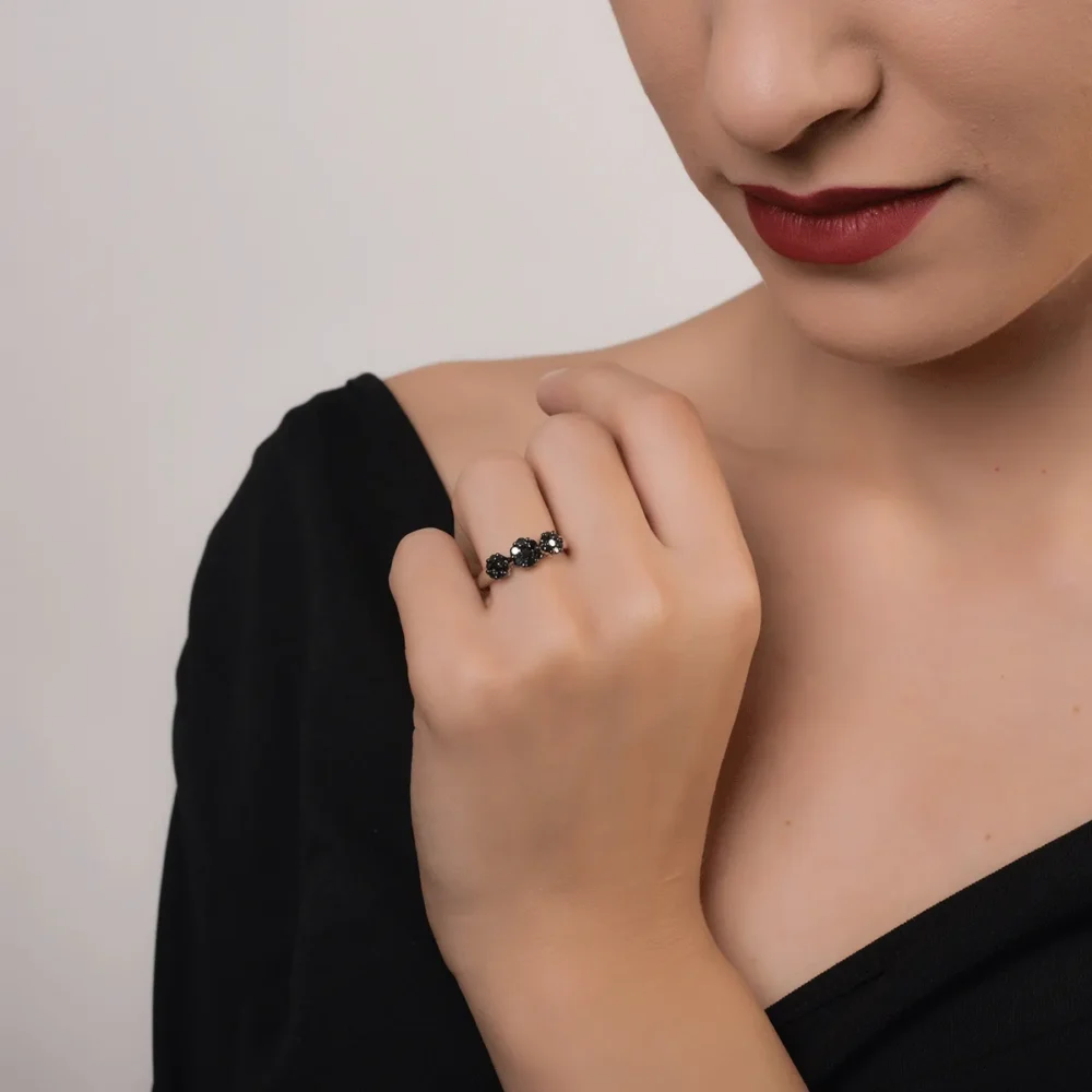 Inel din aur alb cu diamante negre de 0.61ct - imagine 4