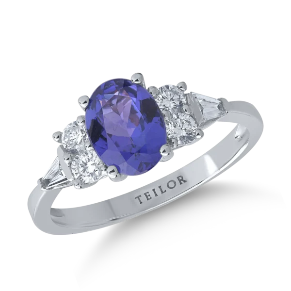 Inel din aur alb cu tanzanit oval de 1.3ct si diamante de 0.4ct