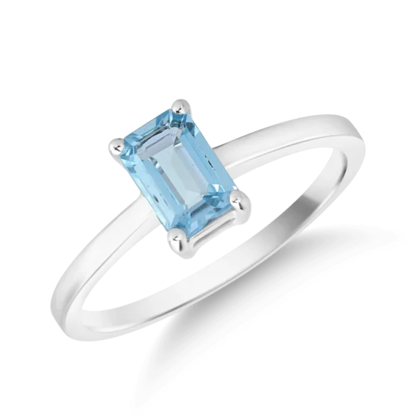 Inel din aur alb cu topaz swiss blue rectangular de 0.6ct
