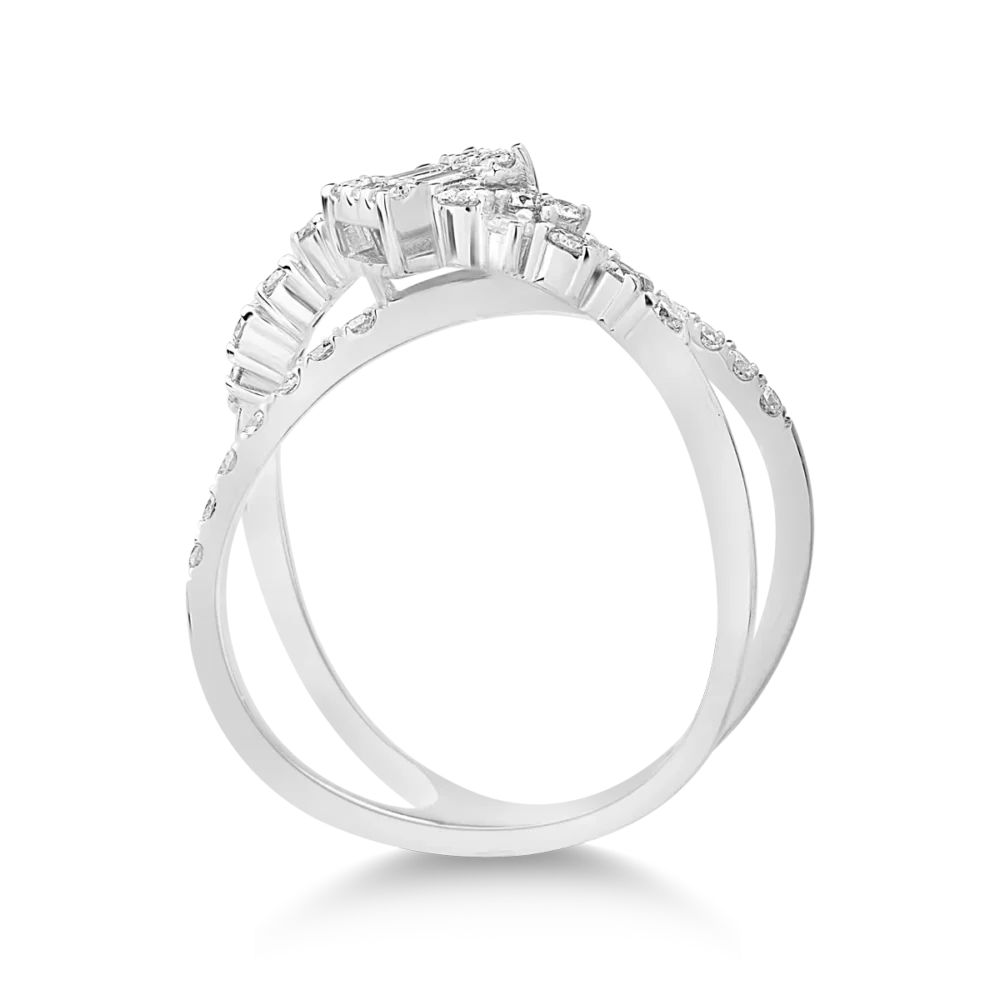 Inel din aur alb cu diamante baguette si rotunde de 0.7ct - imagine 2