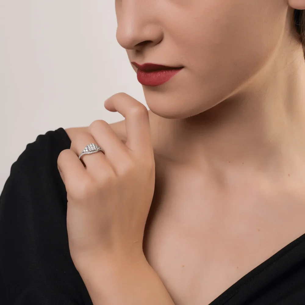 Inel din aur alb cu diamante de 0.77ct - imagine 4