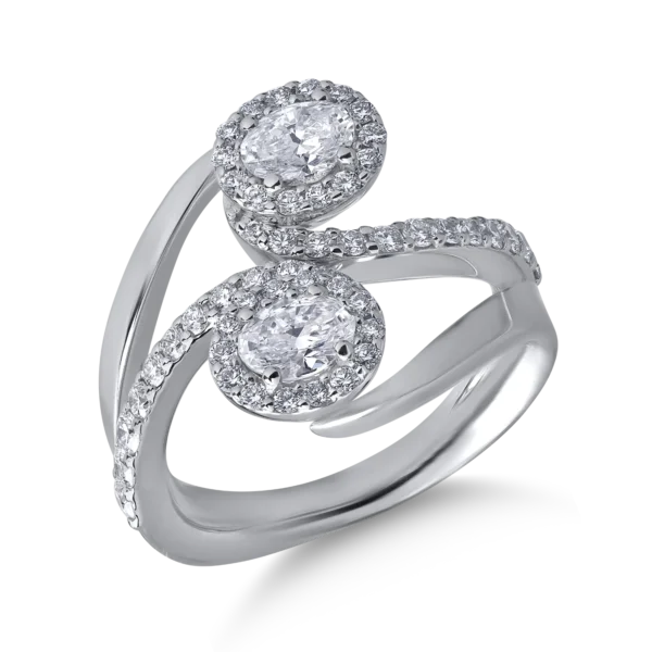 Inel din aur alb cu diamante ovale si rotunde de 1.3ct