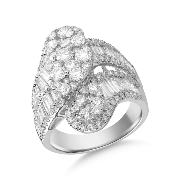 Inel din aur alb cu diamante baguette si rotunde de 2.9ct