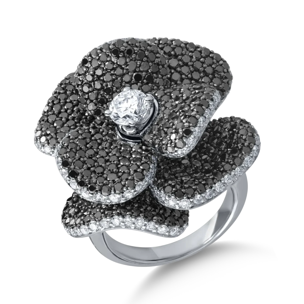 Inel din aur alb cu diamante negre de 4.83ct si diamante transparente de 2.04ct