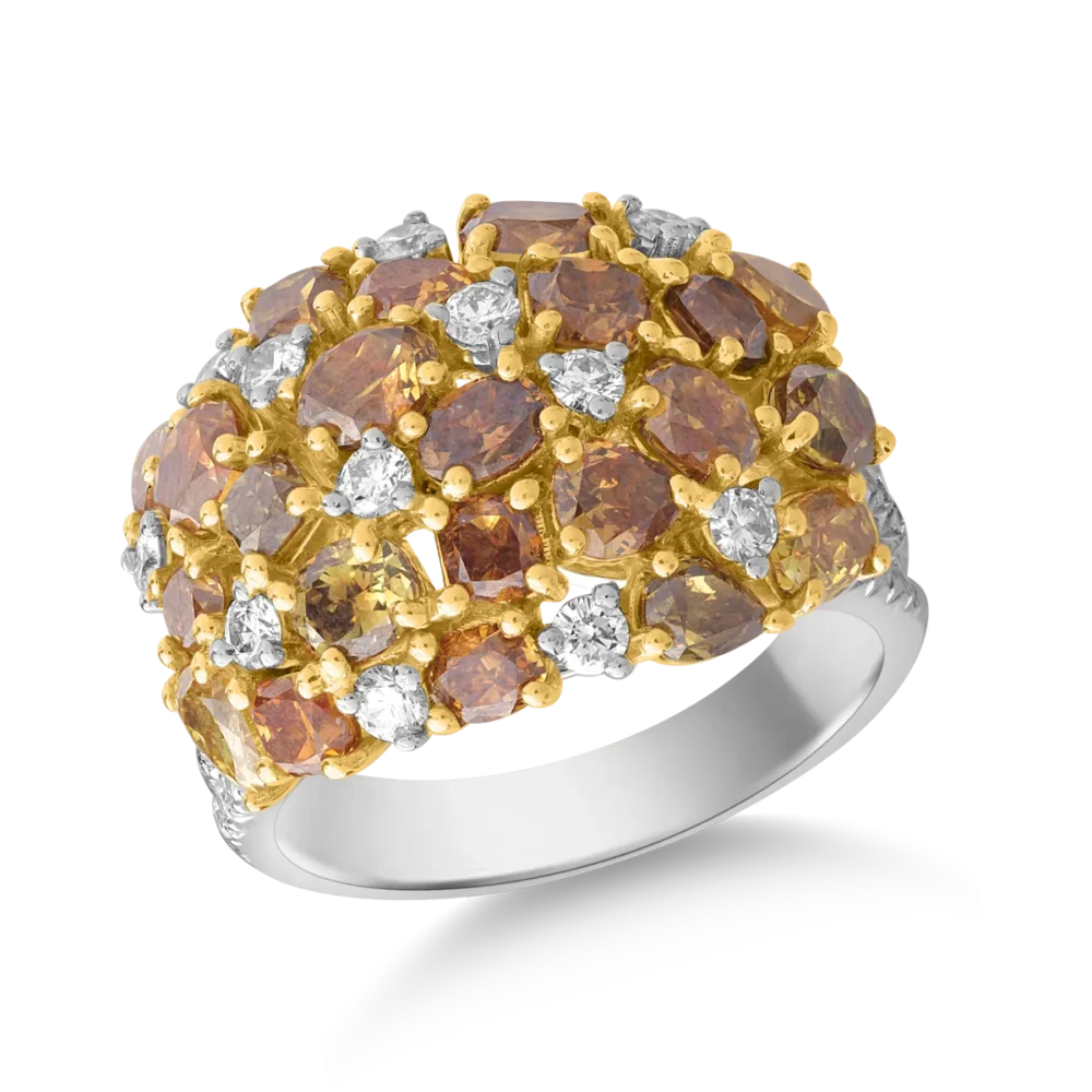 Inel din aur alb cu fancy diamonds de 4.26 si diamante transparente de 0.65ct