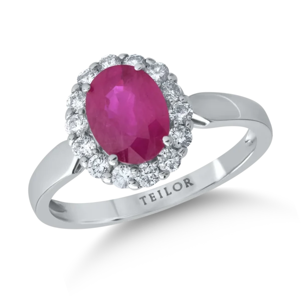 Inel din aur alb cu rubin oval de 1.6ct si diamante de 0.3ct