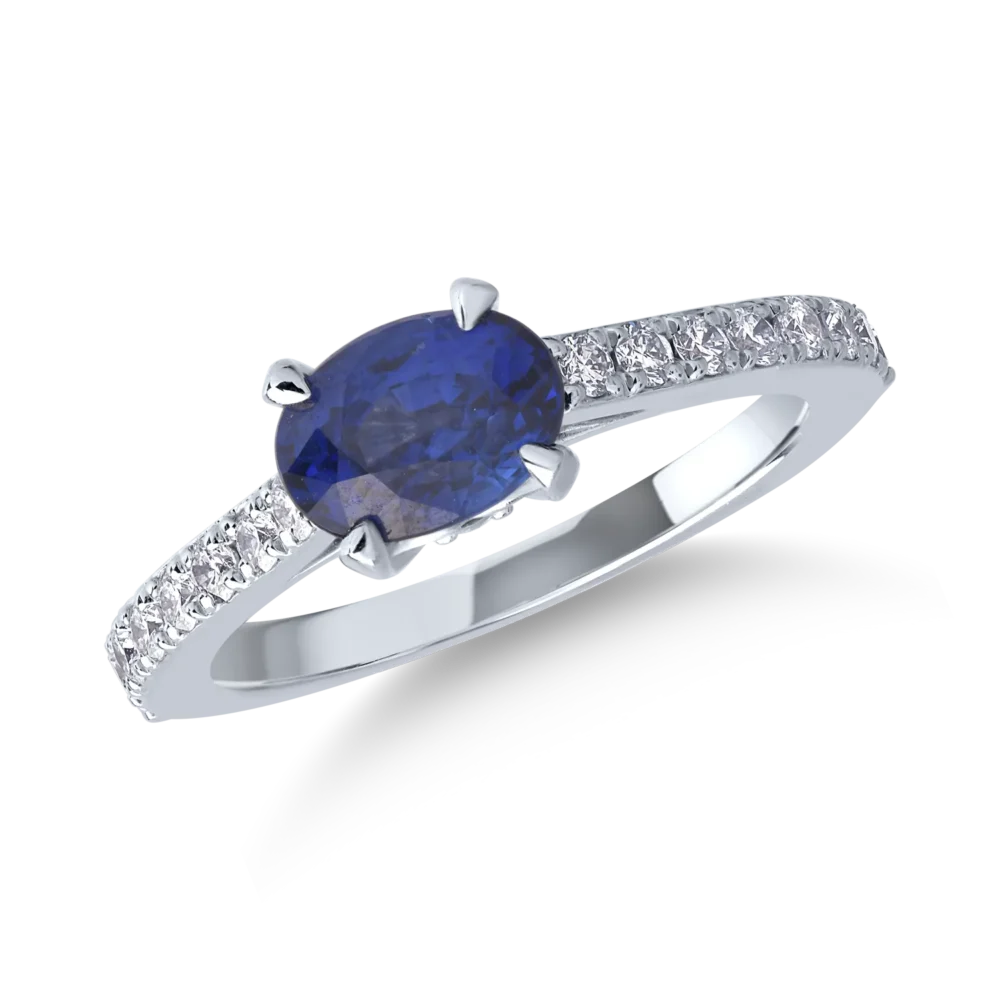 Inel din aur alb cu safir oval de 1.1ct si diamante de 0.2ct