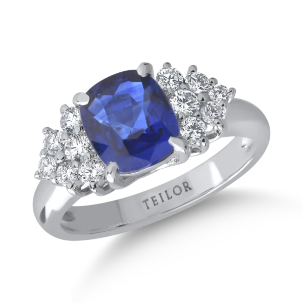 Inel din aur alb cu safir cushion de 2ct si diamante de 0.4ct