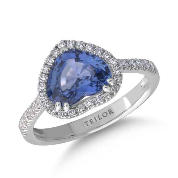 Inel din aur alb cu safir heart de 2.09ct si diamante de 0.3ct