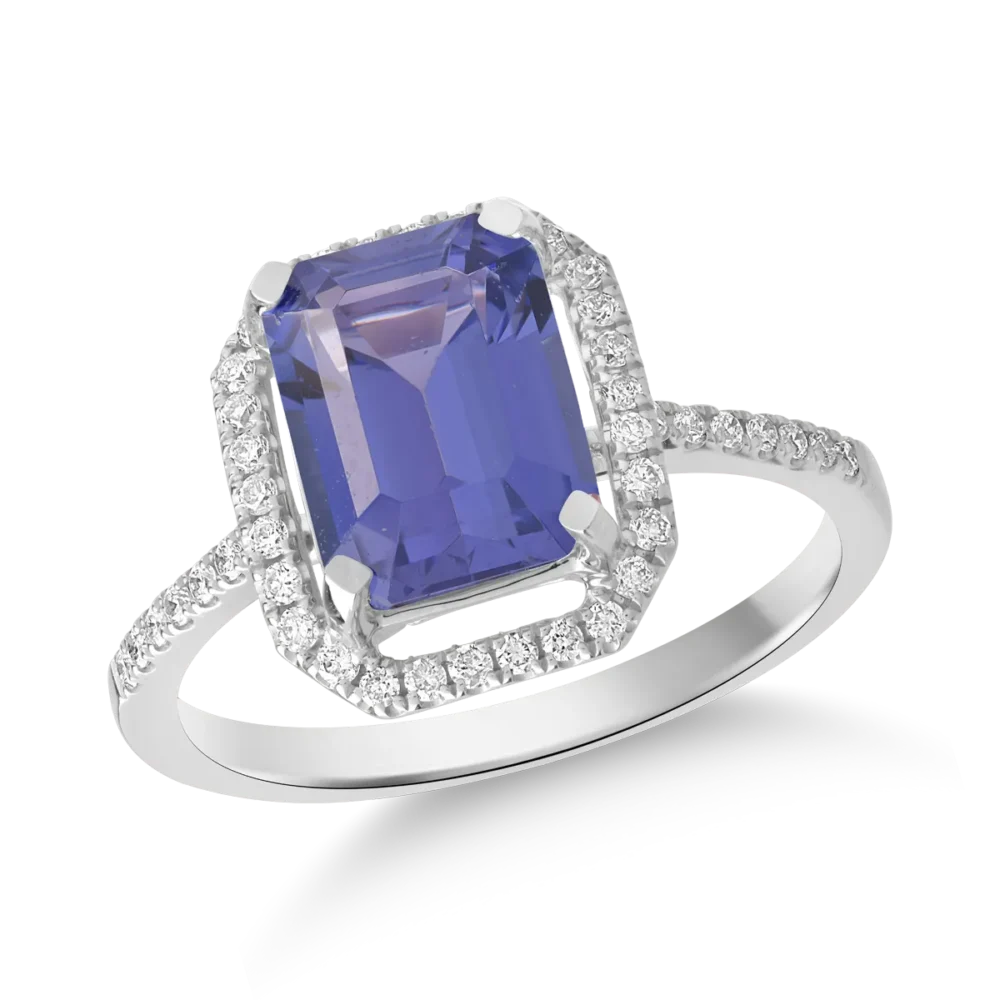 Inel din aur alb cu tanzanit octogonal de 1.9ct si diamante de 0.2ct