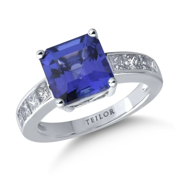 Inel din aur alb cu tanzanit de 3.64ct si diamante de 0.19ct