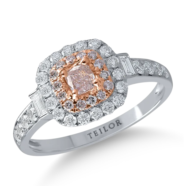 Inel din aur alb-roz cu diamante transparente baguette si rotunde de 0.6ct si diamante roz cushion si rotunde de 0.38ct