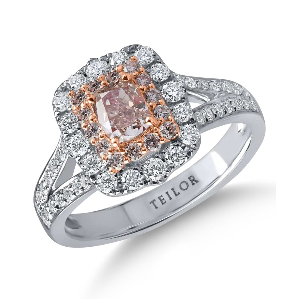 Inel din aur alb-roz cu un diamant fancy roz cushion de 0.5ct si diamante roz si incolore de 0.75ct