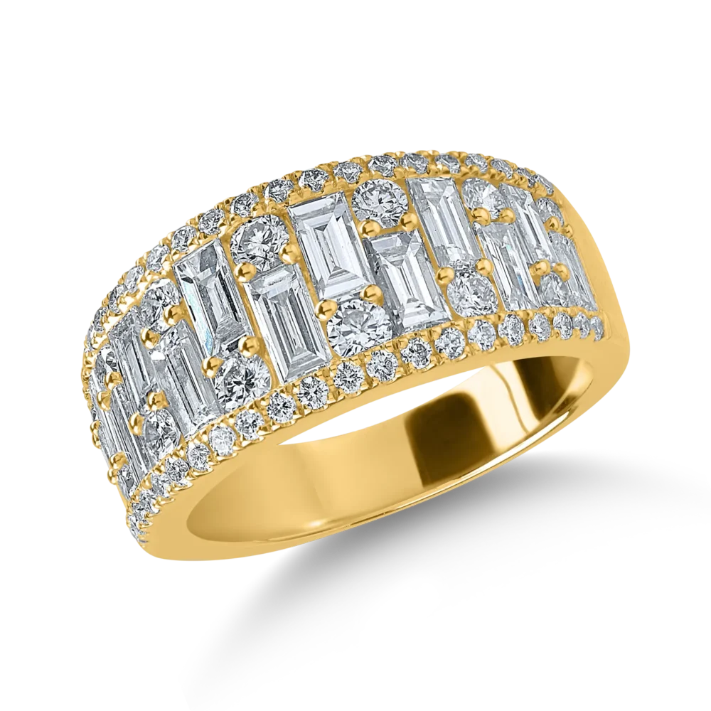 Inel din aur galben cu diamante baguette si rotunde de 2.2ct