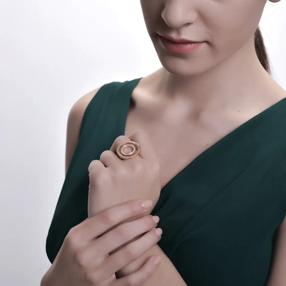 Inel din aur roz cu diamante de 0.3ct - imagine 3