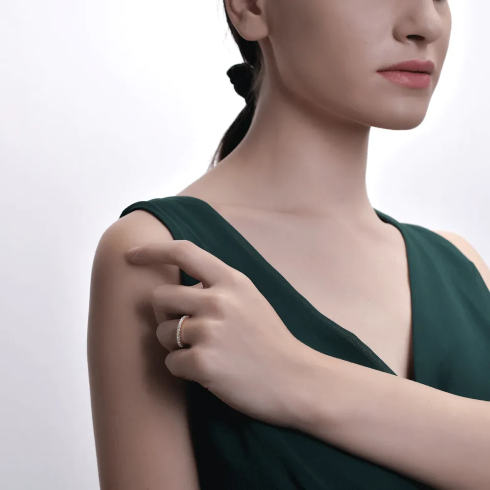 Inel semi eternity din aur roz cu diamante princess de 0.6ct - imagine 4