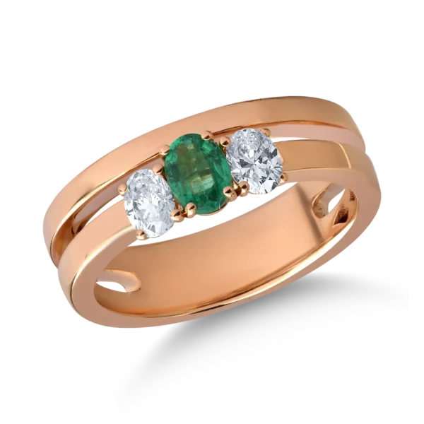 Inel din aur roz cu smarald oval de 0.2ct si diamante de 0.3ct