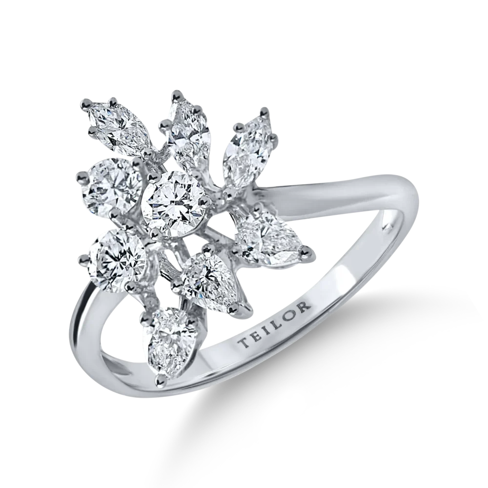 Inel geometric din aur alb cu diamante de 0.9ct