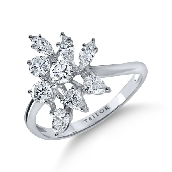 Inel geometric din aur alb cu diamante de 0.9ct