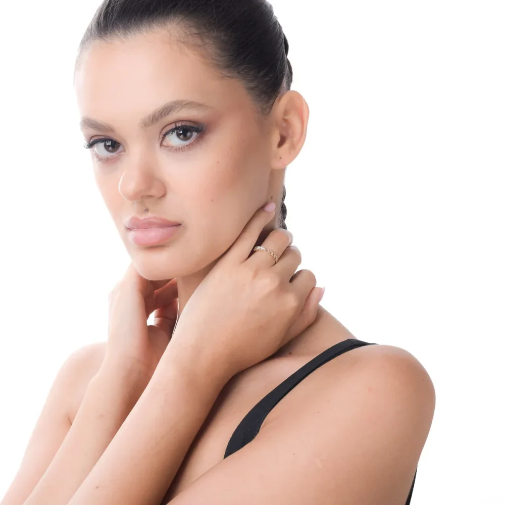 Inel impletit din aur galben cu zirconii - imagine 3