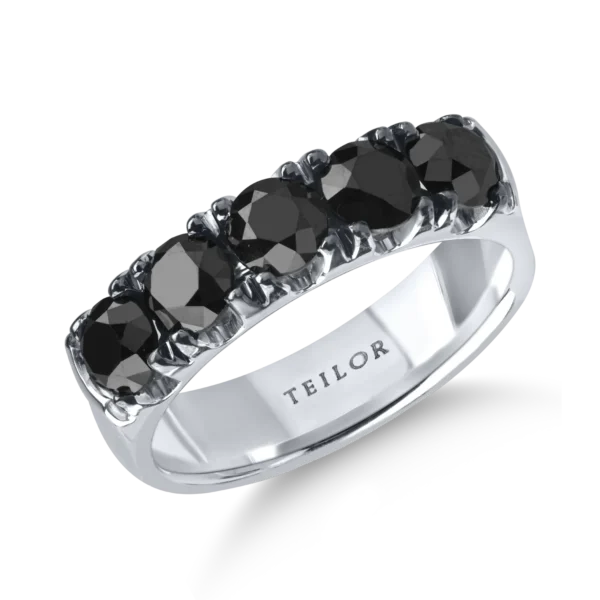 Inel semi eternity din aur alb cu diamante negre de 1.8ct