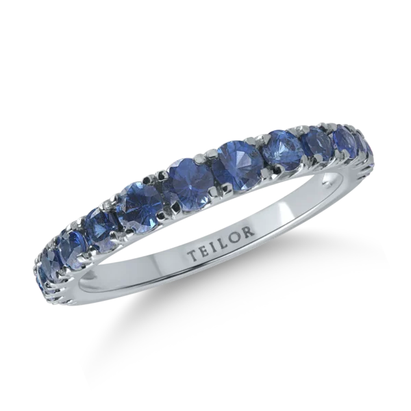 Inel semi eternity din aur alb cu safire de 1.02ct