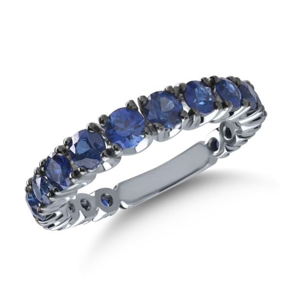 Inel semi eternity din aur alb cu safire de 1.96ct