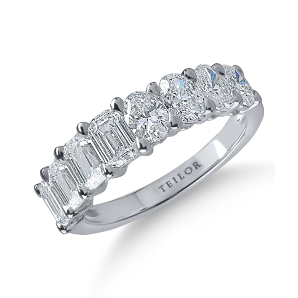 Inel semieternity din aur alb cu diamante emerald si ovale de 2.2ct