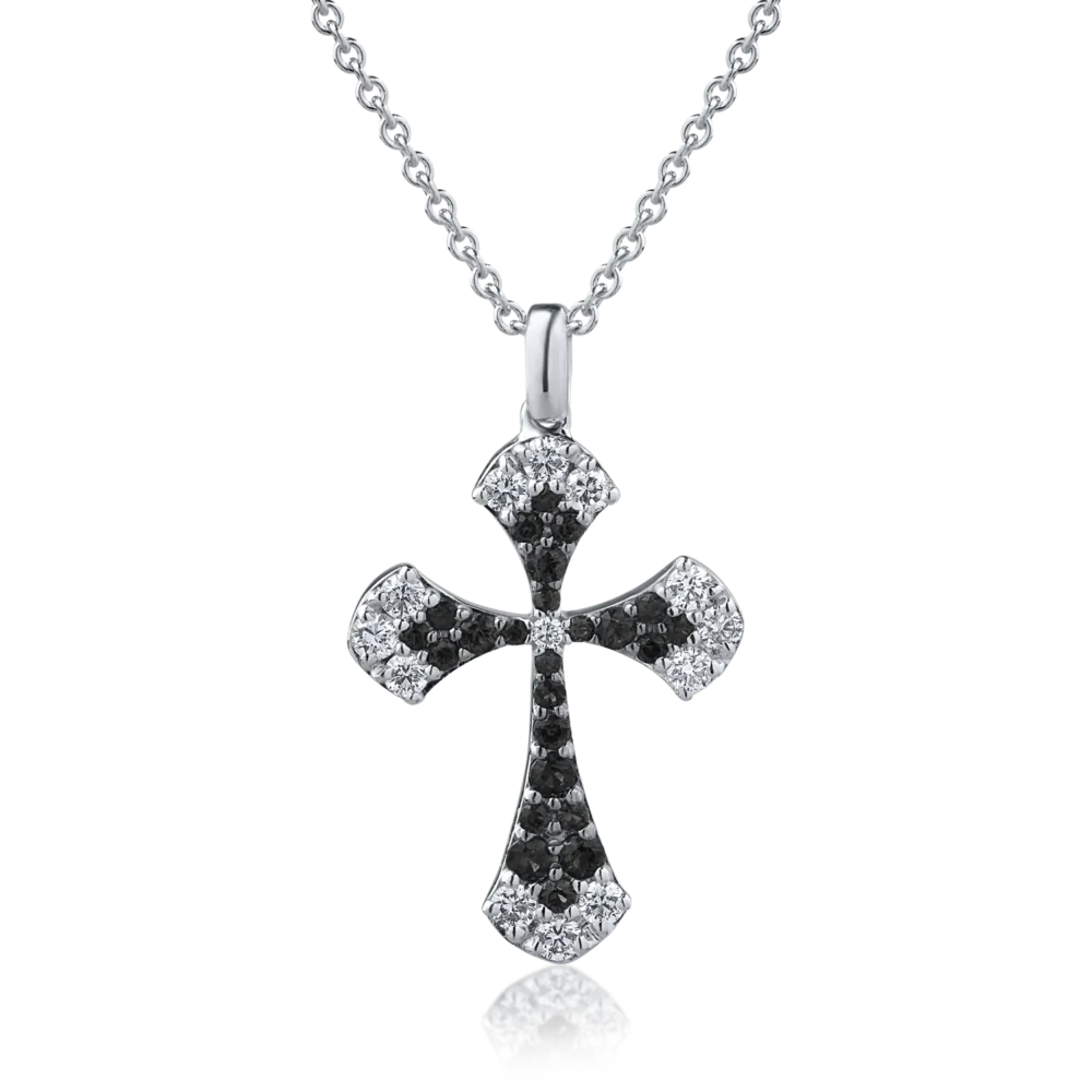 Lant cu pandantiv cruce din aur alb cu diamante de 0.81ct