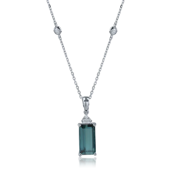 Lant cu pandantiv din aur alb cu turmalina rectangulara de 2.58ct si diamante baguette si rotunde de 0.11ct