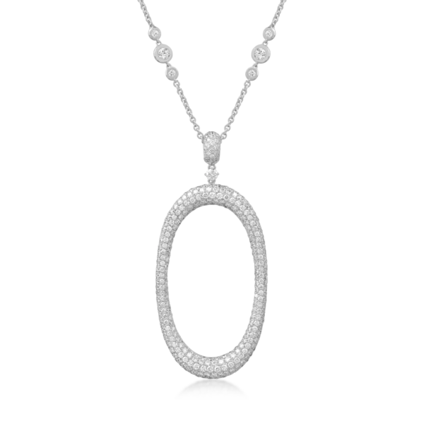 Lant cu pandantiv din aur alb cu diamante de 5.5ct